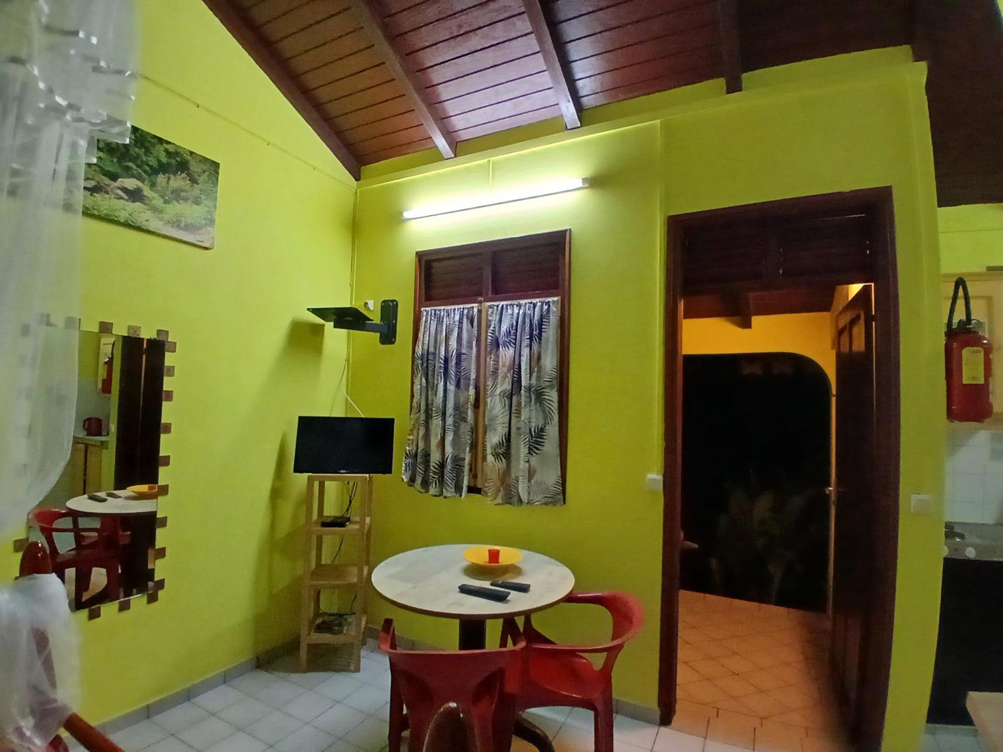Residence Les Manguiers Pointe-Noire Bagian luar foto